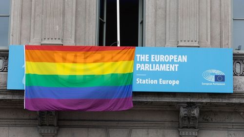 Slovenia şi Polonia, aliatele Ungariei la dezbaterea privind drepturile comunităţii LGBT de la summitul Uniunii Europene