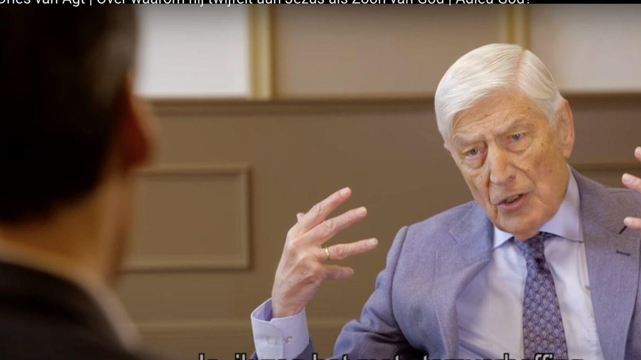 Un fost premier al Olandei a murit mână în mână cu soţia sa, printr-o dublă eutanasiere