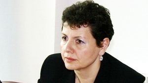 Surse: Dosarul care ar viza-o pe Adina Florea va ajunge la Secţia pentru magistraţi, acolo unde ea este adjunct. Caz închis faţă de grefiera care ar fi spus că Florea i-a cerut să xeroxeze protocolul secret publicat de Vâlcov