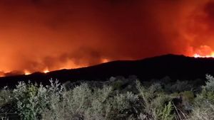 VIDEO | Imagini de la misiunea pompierilor români în Franța, țara cea mai afectată de incendiile de vegetație din sudul Europei