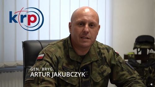 Un general polonez este demis de la sediul NATO în urma "solicitării aliaților". El era acuzat de favoritism precum și de comportament homofob și rasist