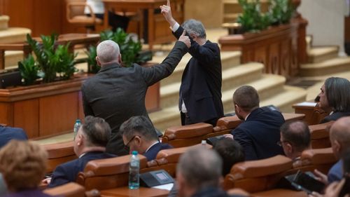 Proiect de lege: Premierul să dea raportul în fața Parlamentului despre cum a cheltuit banii din bugetul de stat