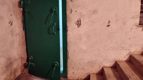 A început renovarea adăposturilor civile din Brașov