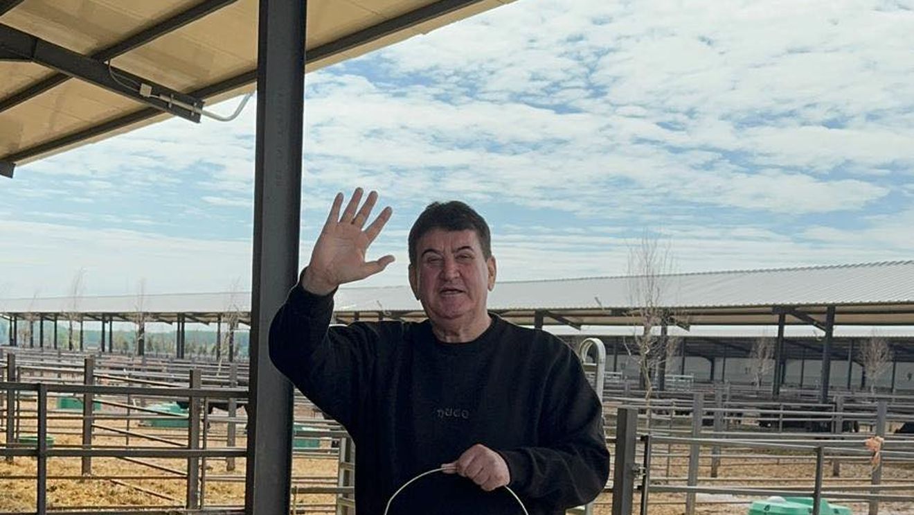 Gabriel Oprea se laudă că a cumpărat 15% dintr-o fermă de Black Angus, cu 5 milioane de Euro / Ferma aparține afaceristului Gigi Nețoiu