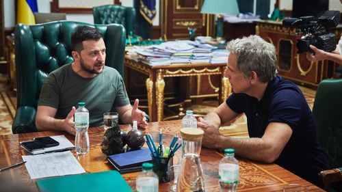 VIDEO Actorul american Ben Stiller, către Volodimir Zelenski: "Sunteți eroul meu"