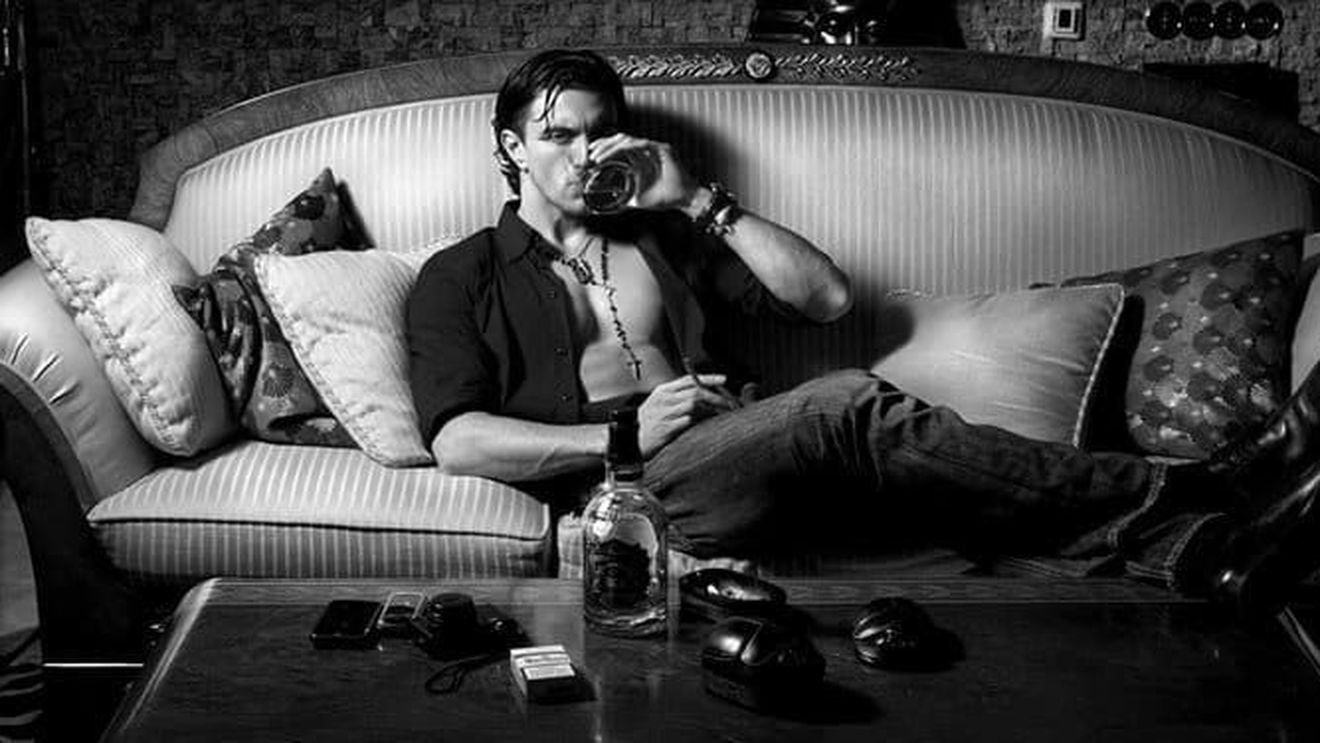 BREAKING Omul de afaceri Dragoș Săvulescu a fost reținut în Grecia / Cum a fost dat de gol de iubita lui, un fotomodel de naționalitate albaneză