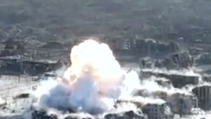 Bloggeri militari ruși susțin că Rusia a folosit în Ucraina „cea mai mare bombă non-nucleară” din lume, ODAB-9000 / Ucrainenii dezmint informația