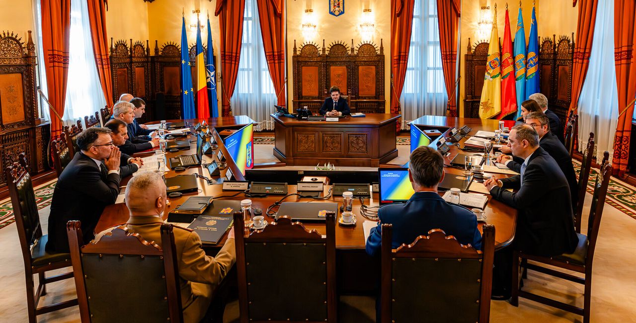 Cum a evoluat poziția lui Nicușor Dan de la promisiunea controlui civil asupra serviciilor secrete la minimalizarea importanței directorilor civili