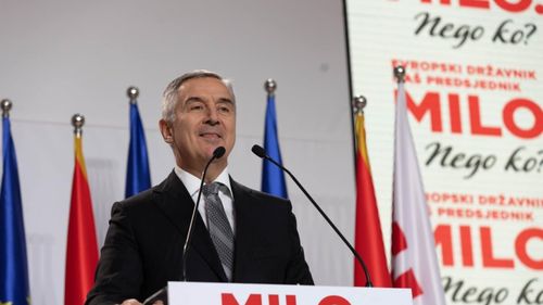 Actualul președinte Milo Djukanovic și un tânăr economist pro-european se vor confrunta în turul doi al prezidențialelor din Muntenegru