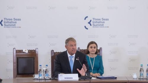 VIDEO Iohannis: Dacă se confirmă că elementele descoperite de MApN aparțin unei drone rusești ar fi o violare gravă a suveranității și integrității teritoriale a României / Suntem foarte bine apărați în cadrul NATO