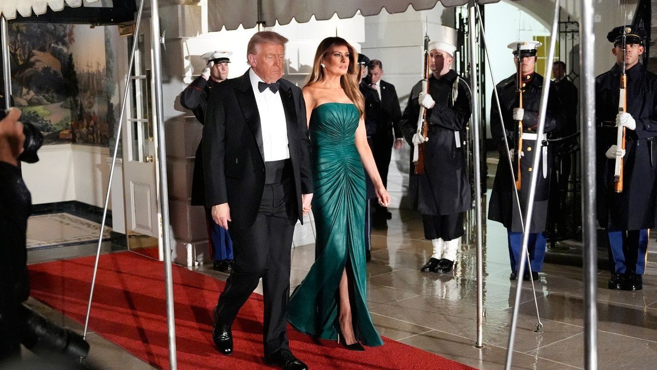 Melania Trump aduce un omagiu prințului moștenitor al Arabiei Sauditei purtând o rochie verde Elie Saab de 3.350 de dolari