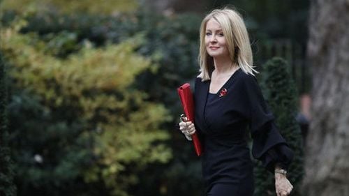 A treia demisie din guvernul britanic după acordul privind Brexit