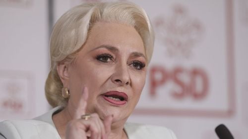 Dăncilă despre candidatura la şefia PSD: Nu cred că moţiunea de cenzură va trece; o să candidez şi într-o variantă şi în alta