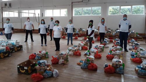 Peste 500 de persoane din medii defavorizate au beneficiat de sprijinul Asociației Rădăuțiul Civic, în contextul pandemiei de Covid-19
