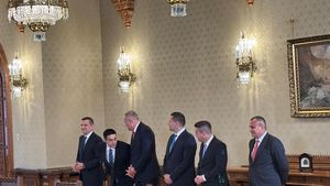 PSD face apel la parlamentari să formeze o majoritate, după ce a dărâmat Guvernul Bolojan împreună cu partidul extremist AUR, iar președintele Dan nu a reușit să-și impună premierii 