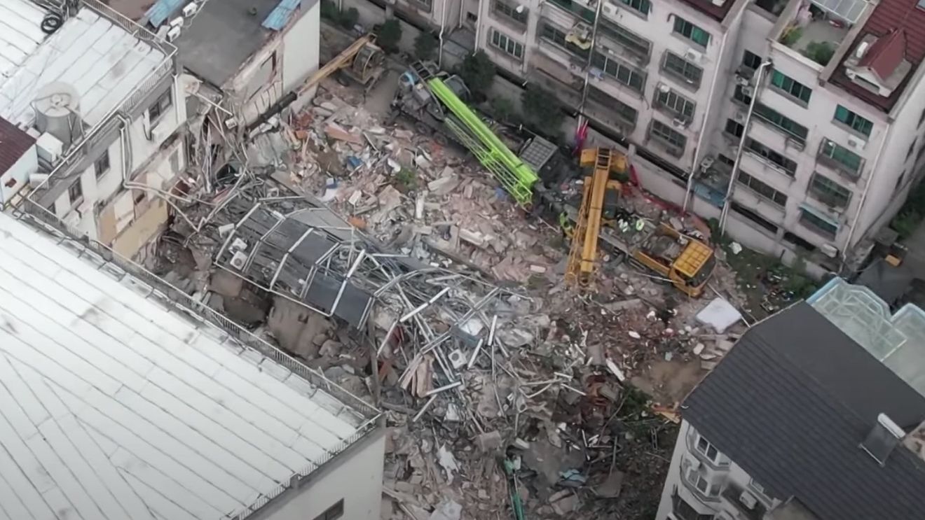 17 persoane au murit după ce un hotel s-a prăbușit în orașul Suzhou, din estul Chinei. Anchetă preliminară: proprietarul a modificat structura clădirii