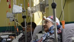Pacienții cu cancer din Caraș-Severin renunță la tratament, din cauza navetei la Timișoara / ”Sunt situații reale, greu de suportat pentru cineva care se luptă deja cu o boală gravă”