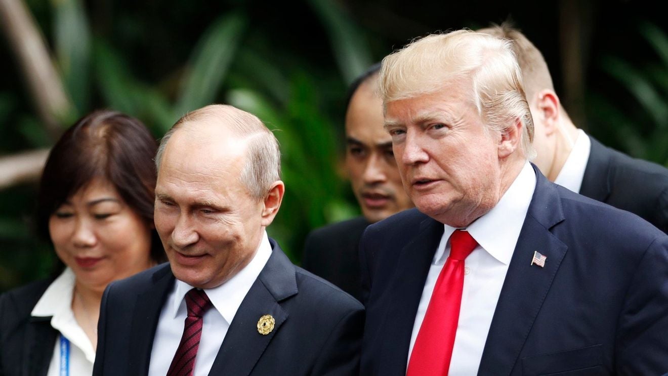 Trump spune că s-ar putea întâlni cu Putin în această lună / Răspuns după ce liderii de la Kiev au spus că ar fi trebuit să fie parte la negocieri: ”Aţi fost acolo timp de trei ani, ar fi trebuit să-i puneţi capăt”