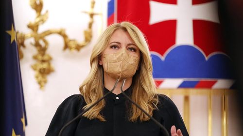 Preşedinta Slovaciei a ratificat un acord militar controversat cu SUA, pe fondul tensiunilor dintre Rusia și Ucraina / Tratatul permite Statelor Unite să extindă două aeroporturi militare în țară