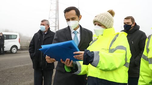 Cinci proiecte mari de infrastructură vor fi realizate de județele Timis și Caraș Severin: tren - tramvai între Timișoara și Reșița și drumuri expres, toate pe fonduri europene