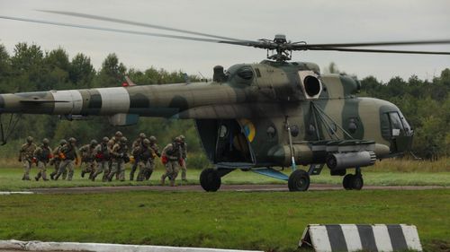 De Ziua Forţelor Aeriene, Volodimir Zelenski numeşte un nou comandant al acestora