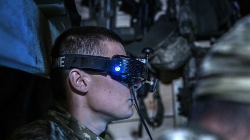 Cerere uriașă în Ucraina pentru poziția de pilot de dronă: un regiment a primit 7.000 de cereri de înrolare într-o lună