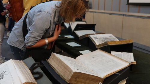 Presa spaniolă: România, ţara din UE unde se citeşte cel mai puţin, creşte TVA-ul pentru cărţi la 11 %