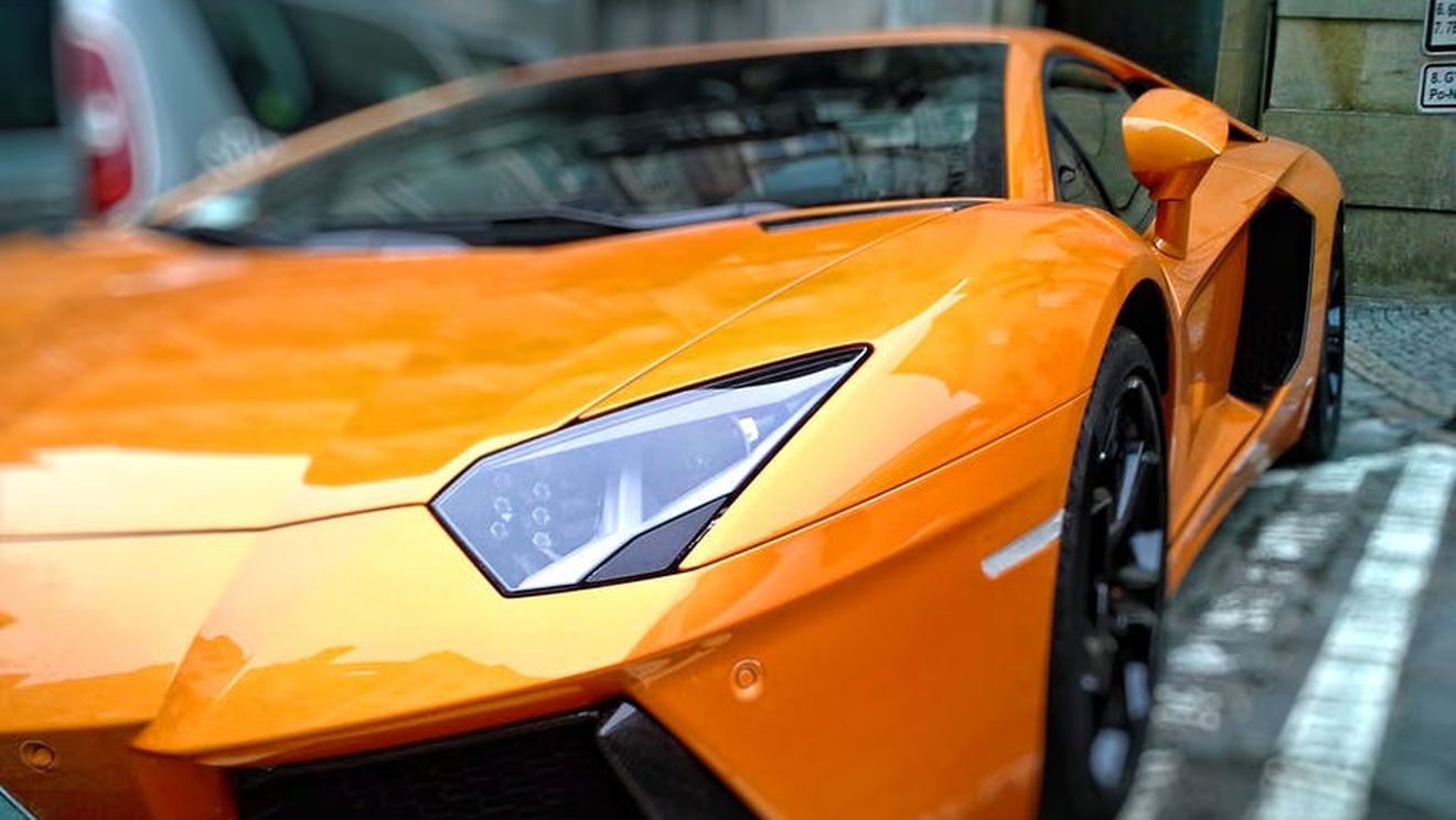 Pedeapsă de peste şase ani de închisoare pentu un american care şi-a cumpărat un Lamborghini cu ajutoarele primite de companii în timpul pandemiei