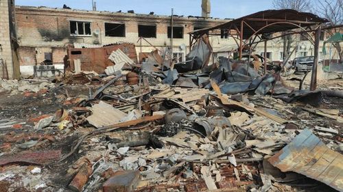 „Nu, Rusia nu a înconjurat mii de trupe ucrainene în Kursk!”. Ucrainenii spun că Donald Trump a repetat o minciună rusească