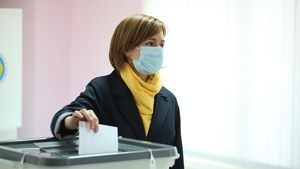 Maia Sandu, înfrângere parțială la Curtea Constituțională. Guvernul interimar rămâne slăbit, miniștrii nu pot fi schimbați