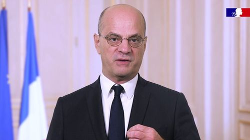 Ministrul francez al educației condamnă cyberbullying-ul și fenomenul pornit pe TikTok împotriva elevilor de clasa a VI-a. Blanquer: Este complet prostesc, este împotriva valorilor noastre