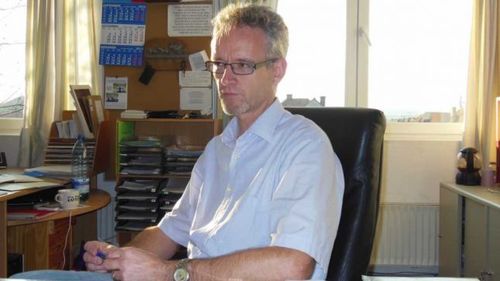 VIDEO Adevărul: Fost bancher german, care a crescut, vreme de două decenii, 80 de copii săraci în România, a murit de COVID-19