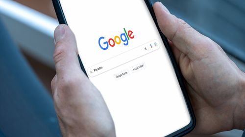 Google lansează „AI Mode” și transformă radical motorul de căutare
