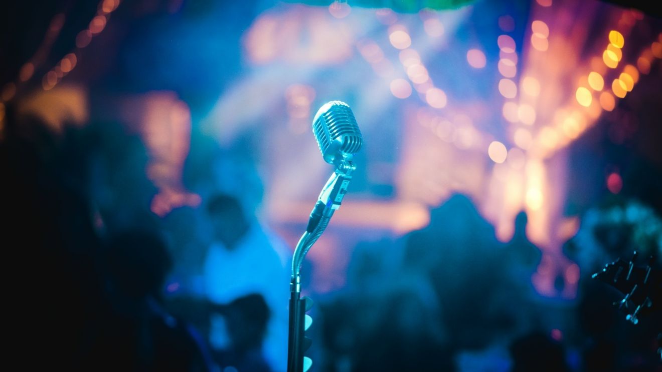 Festivalul Naţional de Muzică Uşoară „Mamaia” va fi organizat în weekendul 22-24 august: spectacol Paul Surugiu Fuego & Friends, recitaluri susținute de Marcel Pavel, Anca Ţurcaşiu, Monica Anghel, Dida Drăgan, Adrian Daminescu, Aurelian Temişan, Corina Chiriac