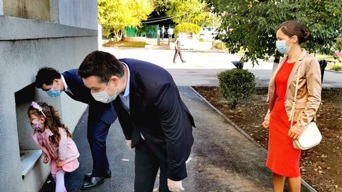 Nicușor Dan intră  în izolare după ce fetița sa a ieșit pozitivă la testul COVID-19