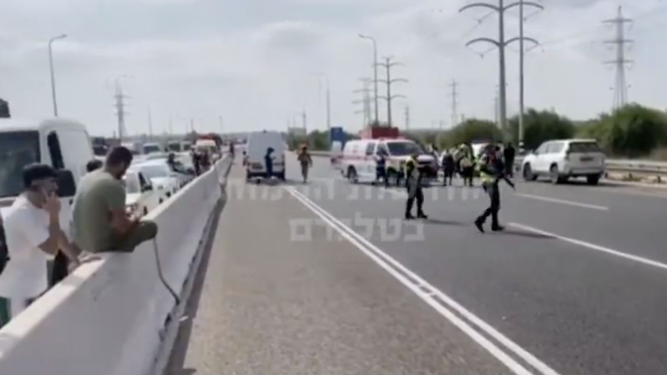 Atac armat terorist în apropiere de Ashdod, Israel: un mort și patru răniți, atacatorul a fost ucis