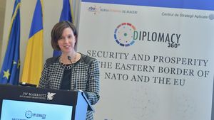 Ce urma să spună în discurs adjunctul ambasadorului SUA la București, Abigail Rupp, dar n-a mai apucat pentru că a fost coborâtă de pe scenă de consulul Turciei la Constanța