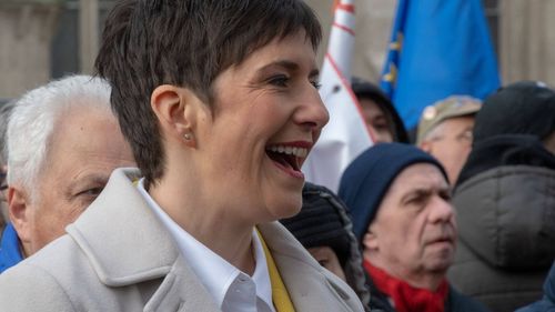 Surpriză în primul tur al alegerilor interne ale opoziției din Ungaria: Candidata pro-UE și soția fostului premier ungar, Klara Dobrev, a câștigat în fața primarului Budapestei, Gergely Karacsony