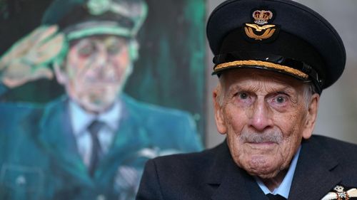 Sfârșitul unei ere: Ultimul pilot supraviețuitor al Bătăliei Angliei a murit la vârsta de 105 ani