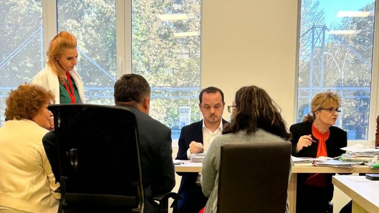 Alexandru Rogobete, după ce a inspectat Spitalul de Copii din Iaşi: Este unul din puţinele spitale de pediatrie din ţară care arată atât de bine. Pacienţii nu beneficiază însă de aceste investiţii, pentru că unii cred că merge şi aşa