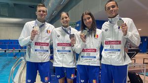 Ştafeta combinată de 4x100 m liber a României a câștigat argintul la Lima/ Vlad Stancu, medalie de bronz în proba de 800 metri liber