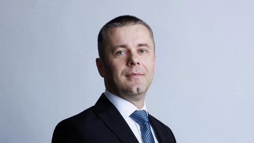 Ciprian Hojda, găsit anterior incompatibil la șefia AMEPIP, conduce acum interimar instituția, până când Guvernul finalizează noua selecție
