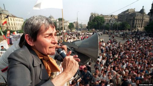 Fiul Doinei Cornea, acuze la adresa Romfilatelia / Instituția refuză emiterea unui timbru omagial în memoria fostei disidente / ”Nici vorbă de Doina Cornea, Corneliu Coposu, Vasile Paraschiv, grupul Şuşman...”