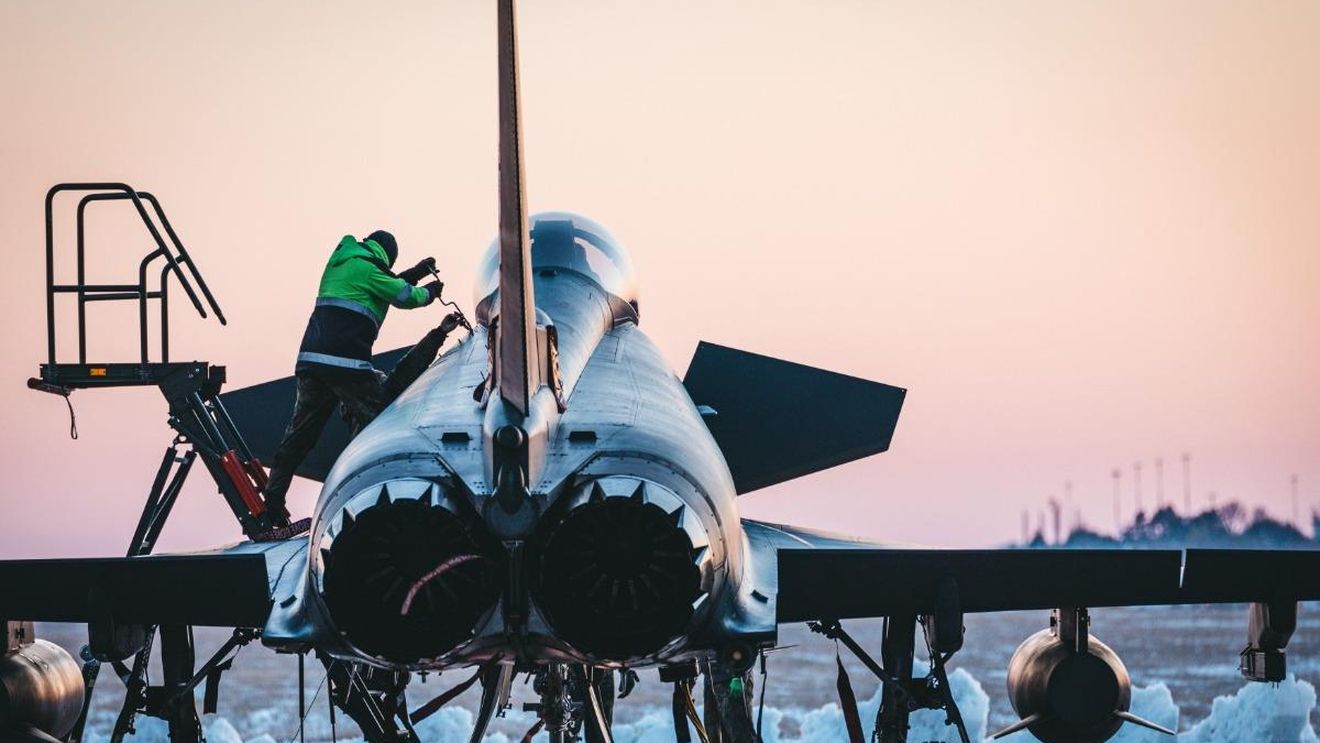 Avioane germane Eurofighter au decolat din România, potrivit comandamentului aerian al NATO