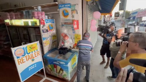 Un miliard de dolari, câştigat la loteria americană în California