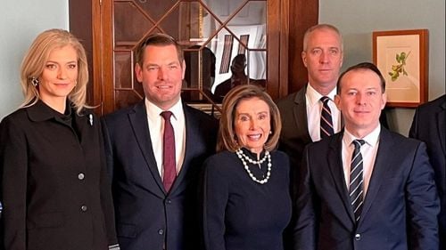 Cîțu, întâlnire cu Nancy Pelosi: Discuție sinceră cu preşedintele Camerei Reprezentanţilor a SUA despre programul Visa Waiver pentru România şi despre consolidarea capabilităţilor noastre de apărare