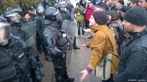 Anchetă în Bosnia în privința asociaţiilor religioase radicale, după asasinarea unui poliţist