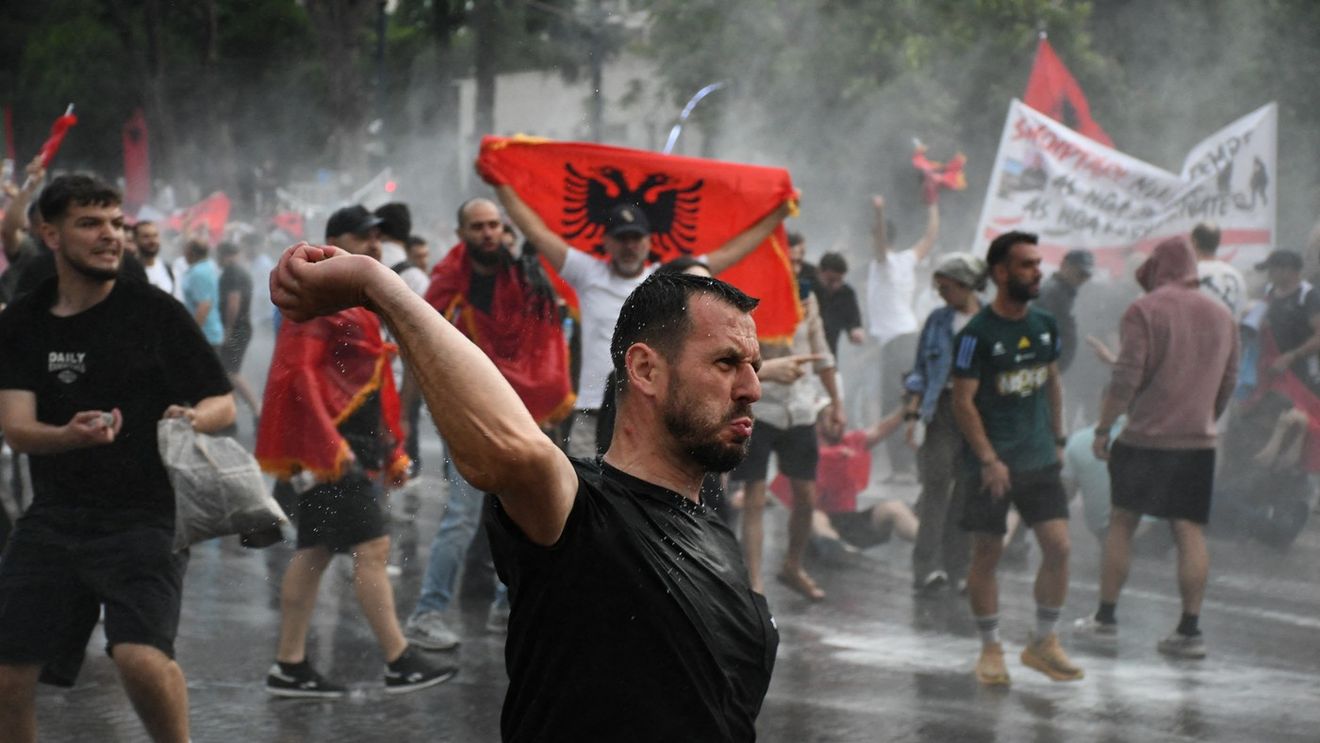 Protestele din Albania împotriva complexului turistic de lux susținut de Jared Kushner, ginerele lui Trump, se amplifică: "O lipsă totală de transparență"