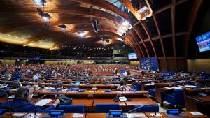 Consiliul Europei condamnă persecuţia asupra aleşilor locali în Rusia