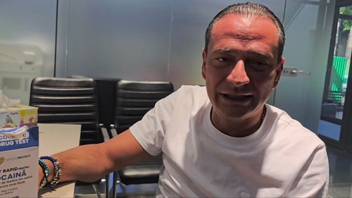 VIDEO Primarul Băluță a ieșit negativ la un test anti-marijuana la Spitalul Bagdasar, după ce un test rapid efectuat de activistul Ceaușescu indicase inițial un rezultat pozitiv